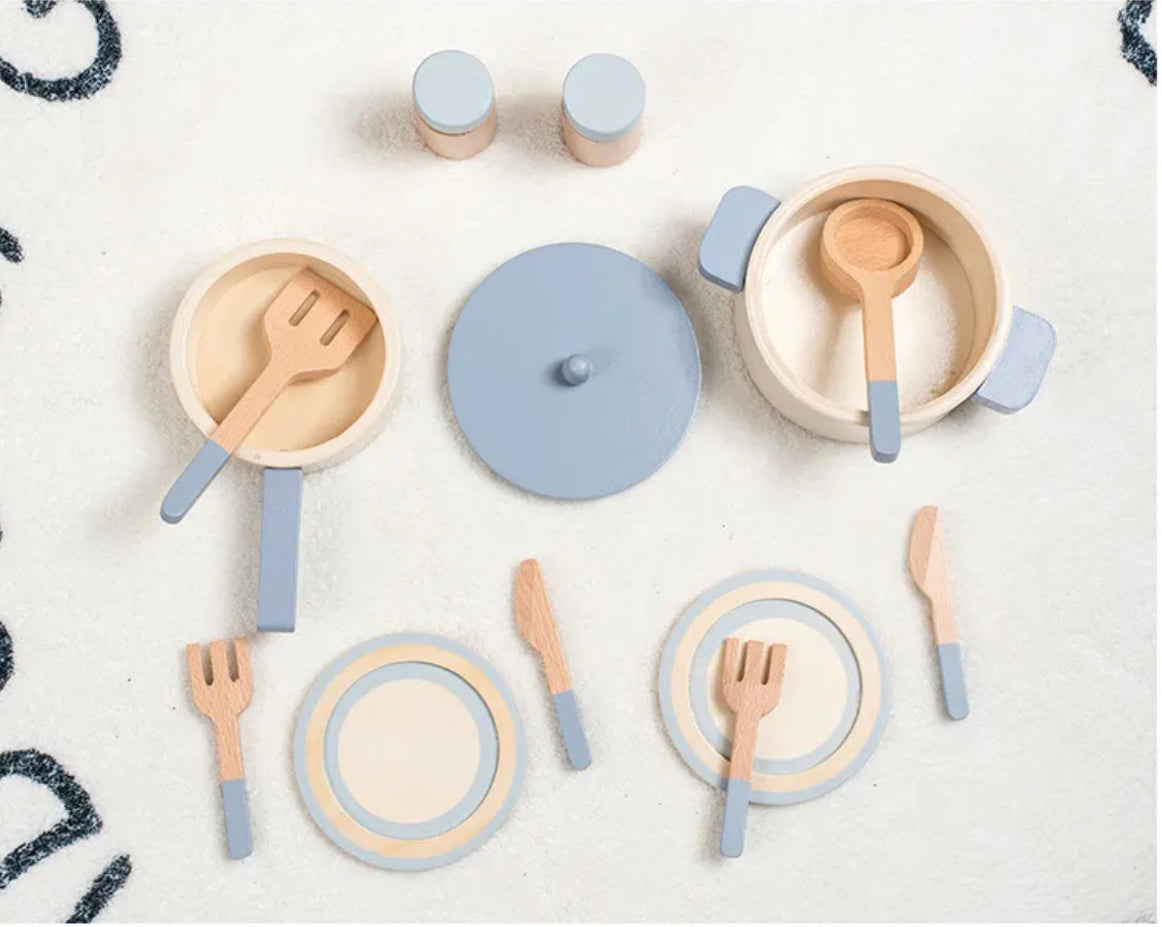 Wooden Cookware Set